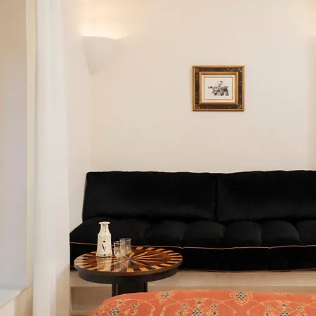 Portella Hotel